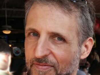 <b>The Solar Phases of Mars: Embodying Our Authentic Masculine with Adam Gainsburg</b><br/>May 25, 2024 10:00 am
